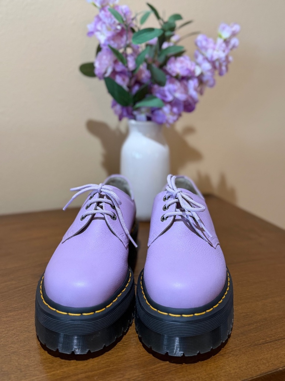 New Dr. Martens Platforms Fabulous Lavender/Purple/Lilac Size 43